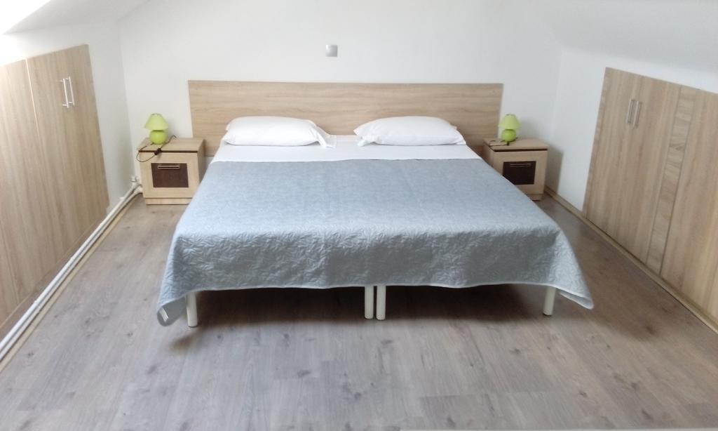 شقة كلوج-نابوكا  في Casa Pescar الغرفة الصورة